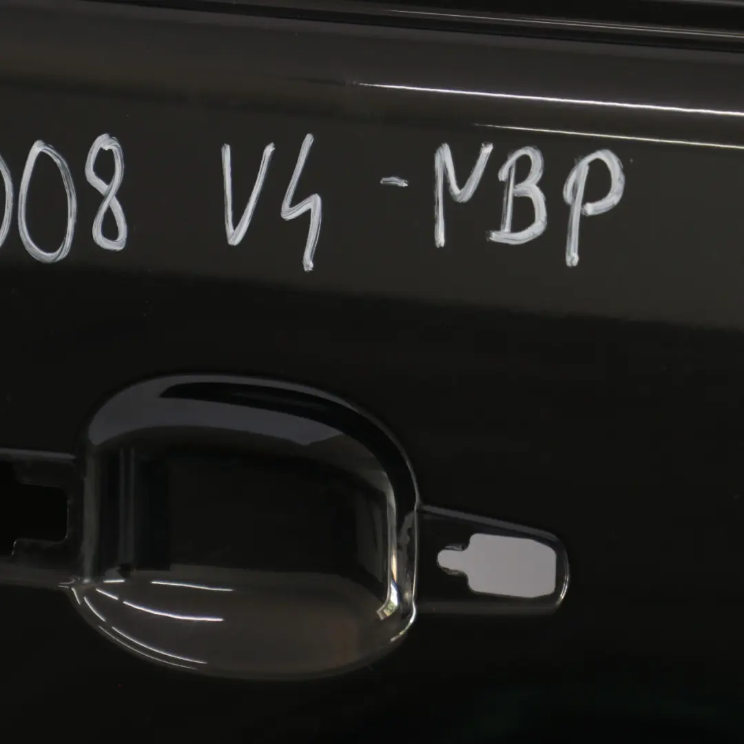 T84 Porta posteriore destra Nero Black Pearl - KTV per Peugeot 3008 con numero di parte 9008 V4 Peugeot 3008 T84 Porta posteriore destra Nero Black Pearl - KTV - SKU 9008 V4-NBP - Numero di parte 9008 V4
