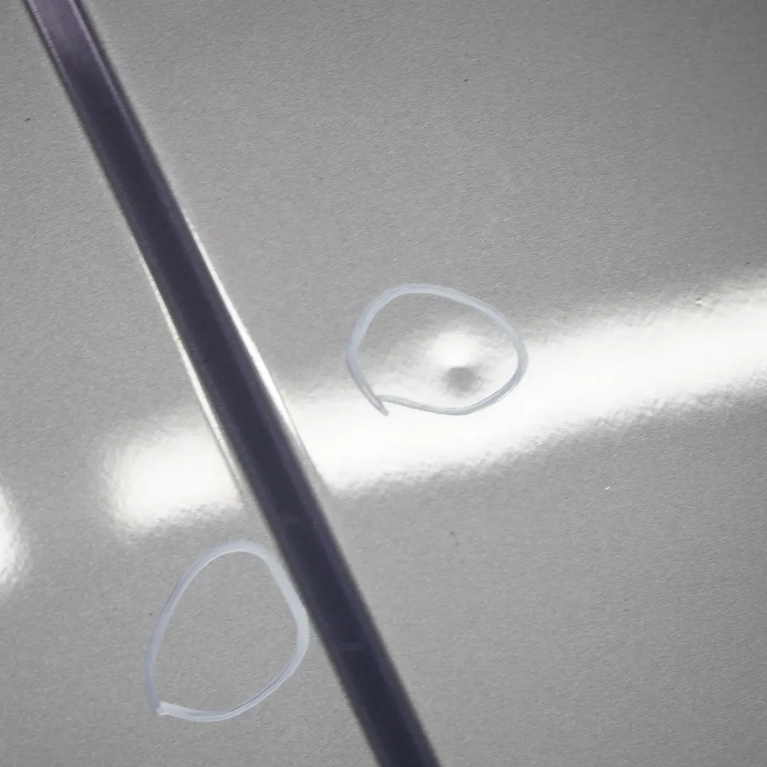 Hintertür rechts Heckklappe Kofferraumdeckel Oyster Grey KNG für Renault Trafic III mit Teilenummer 901002765R Renault Trafic III Hintertür rechts Heckklappe Kofferraumdeckel Oyster Grey KNG - SKU 901002765R-OSG - Teilenummer 901002765R