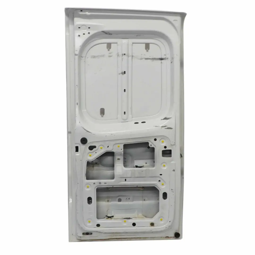 Drzwi Lewe Tylne Ice White 389 do Renault Trafic III o numerze 901017661R Renault Trafic III Drzwi Lewe Tylne Ice White 389 - SKU 901017661R-ICW - Numer Części 901017661R