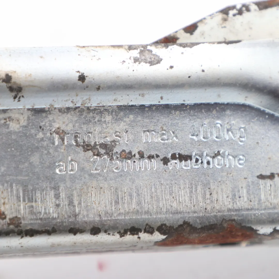 General Motors Lifting Jack Emergency Wheel Tool to GM with Part number 90135101 GM General Motors Lifting Jack Emergency Wheel Tool - SKU 90135101-1 - Part number 90135101