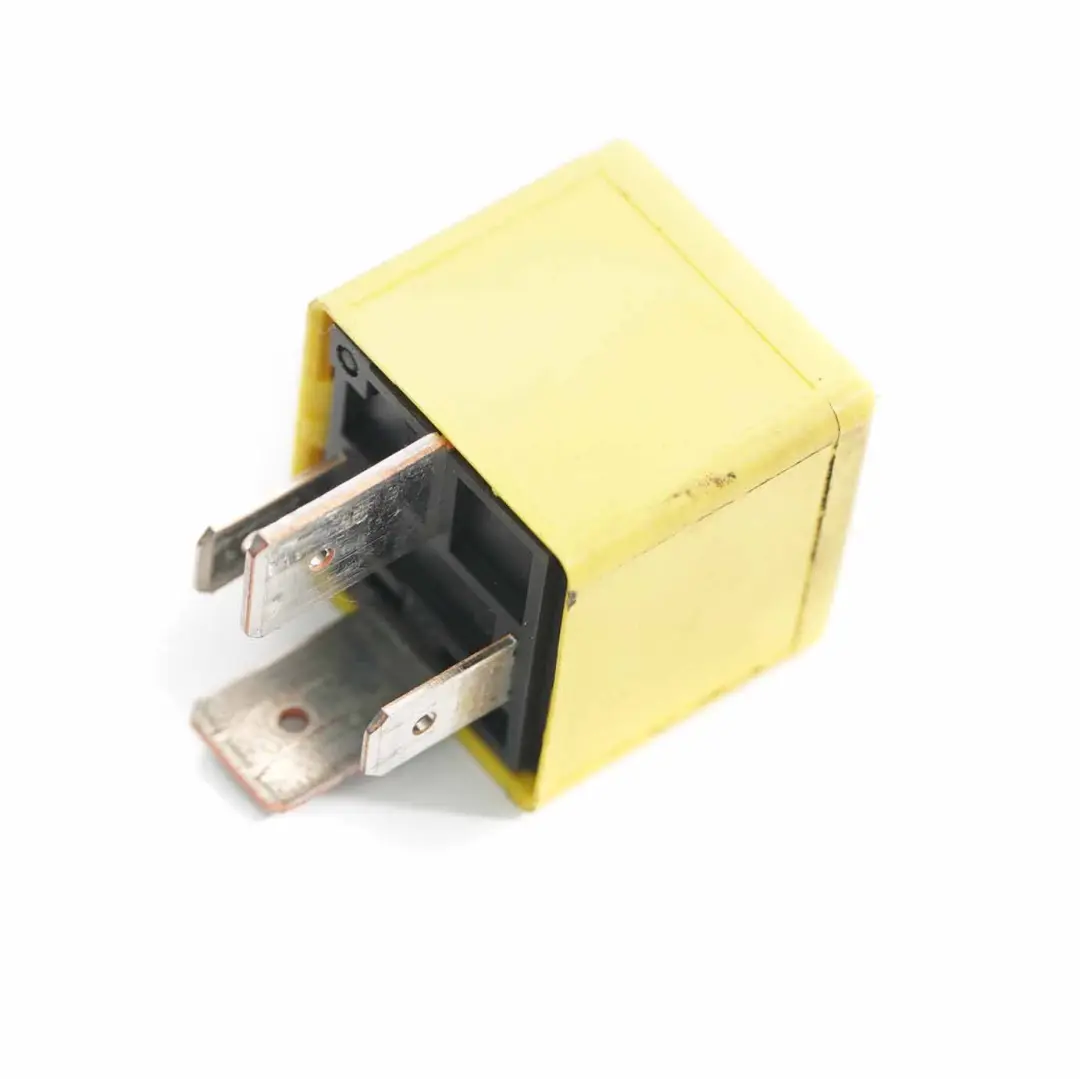 Vauxhall Opel Relay 4-Pin Tyco Unit Yellow - SKU 90226846 - Part number 90226846