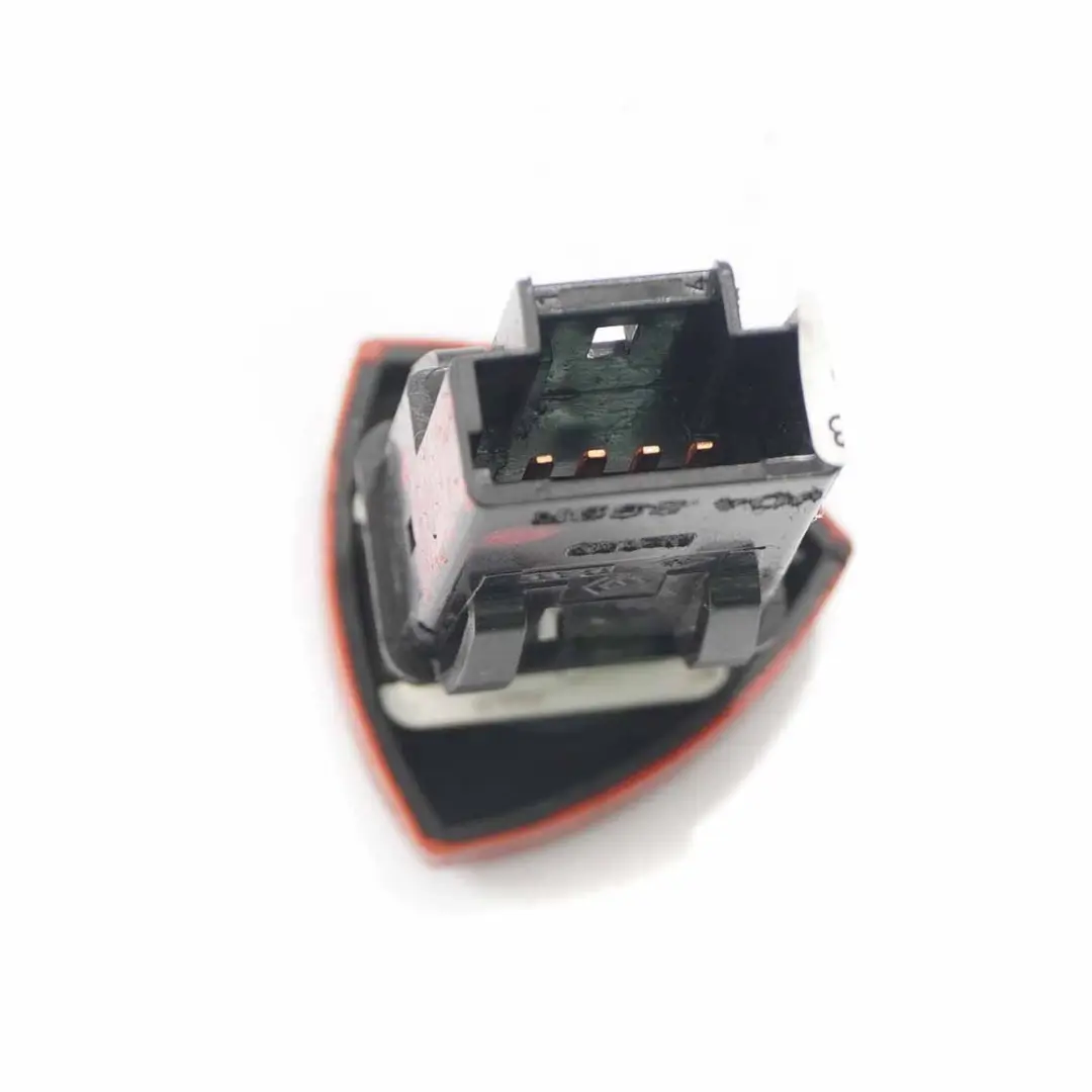 Włącznik Świateł Awaryjnych do Renault Trafic o numerze 904889R Renault Trafic Włącznik Świateł Awaryjnych - SKU 904889R - Numer Części 904889R