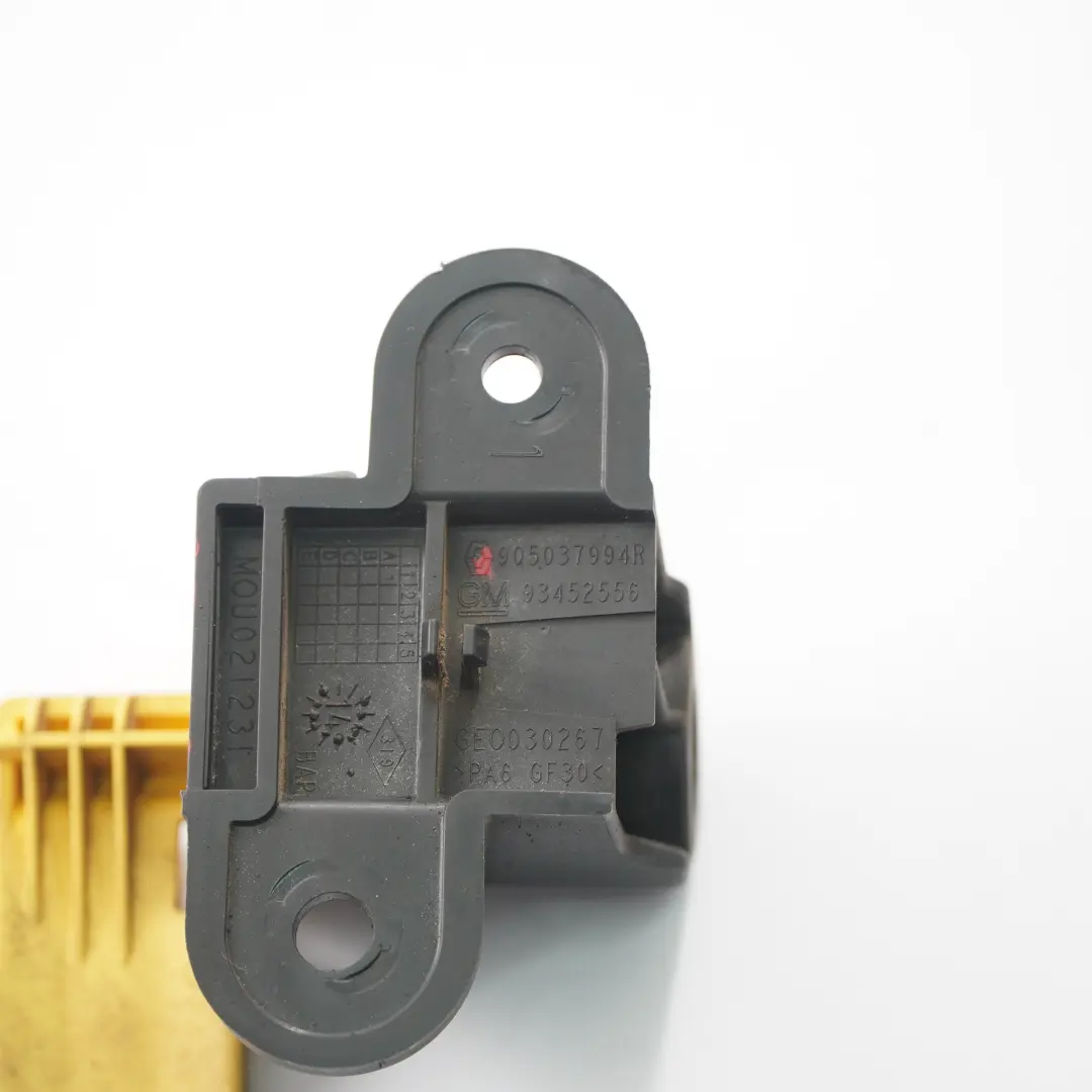 Moteur de serrure de porte avant pour Renault Trafic III à propos du numéro de pièce 90503799R Renault Trafic III Moteur de serrure de porte avant - SKU 90503799R - Numéro de pièce 90503799R