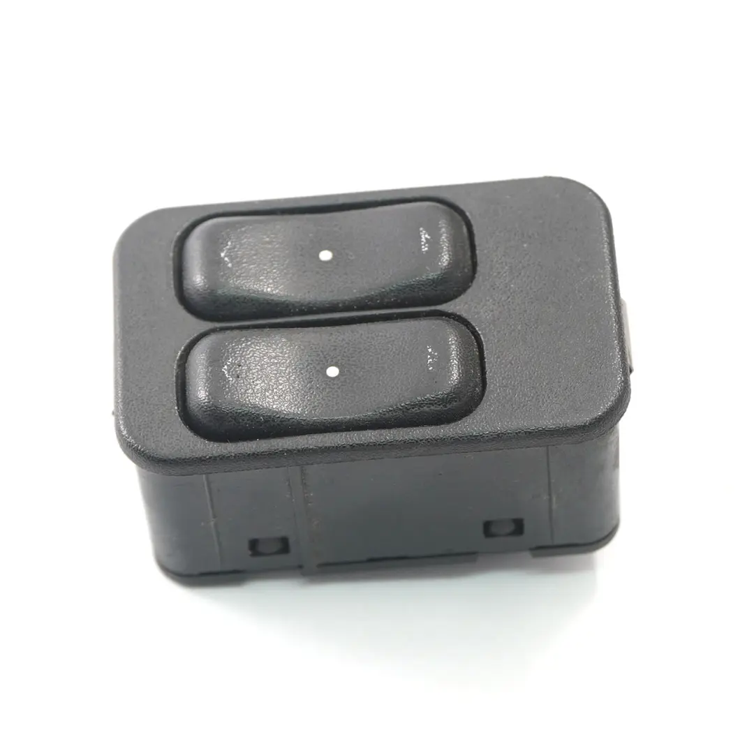 Fenster Heber Schalter Fahrerseite für Opel Astra 4 G Zafira A Corsa C mit Teilenummer 90561088 Opel Astra 4 G Zafira A Corsa C Fenster Heber Schalter Fahrerseite - SKU 90561088 - Teilenummer 90561088
