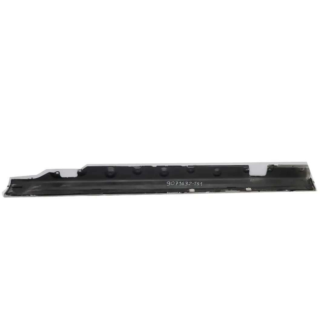 BMW 3 E46 Limousine Touring Bas de Porte Seuil Droite Argent Titane - 354 - SKU 9071632-TS1 - Numéro de pièce 9071632