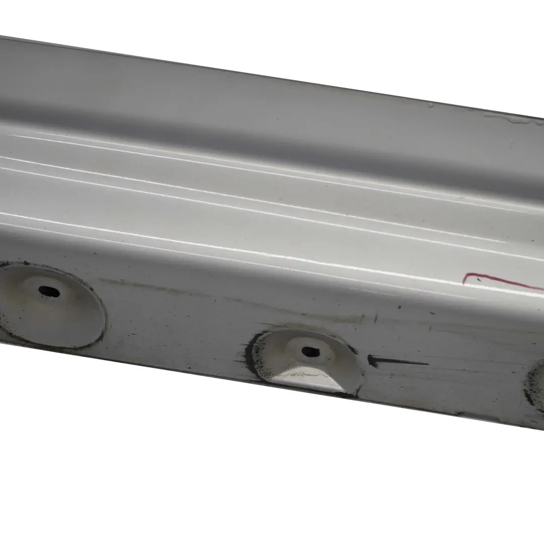 Right O/S Side Sill Skirt Kick Panel Titansilber 354 to BMW 3 E46 Saloon Touring with Part number 9071632 BMW 3 E46 Saloon Touring Right O/S Side Sill Skirt Kick Panel Titansilber 354 - SKU 9071632-TS1 - Part number 9071632