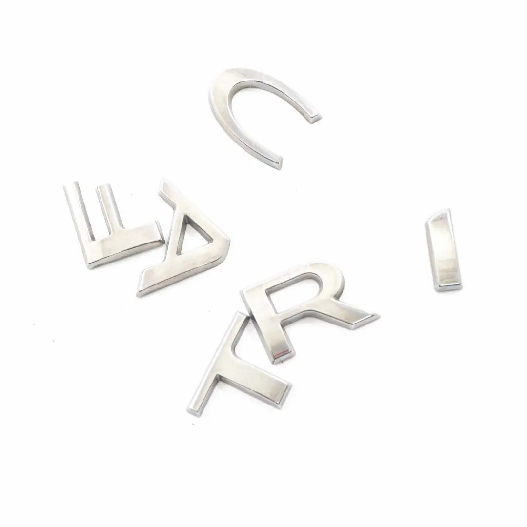 Kofferraum Emblem Heck Kofferraum Abzeichen Logo Chrom für Renault Trafic III mit Teilenummer 908900184R Renault Trafic III Kofferraum Emblem Heck Kofferraum Abzeichen Logo Chrom - SKU 908900184R - Teilenummer 908900184R