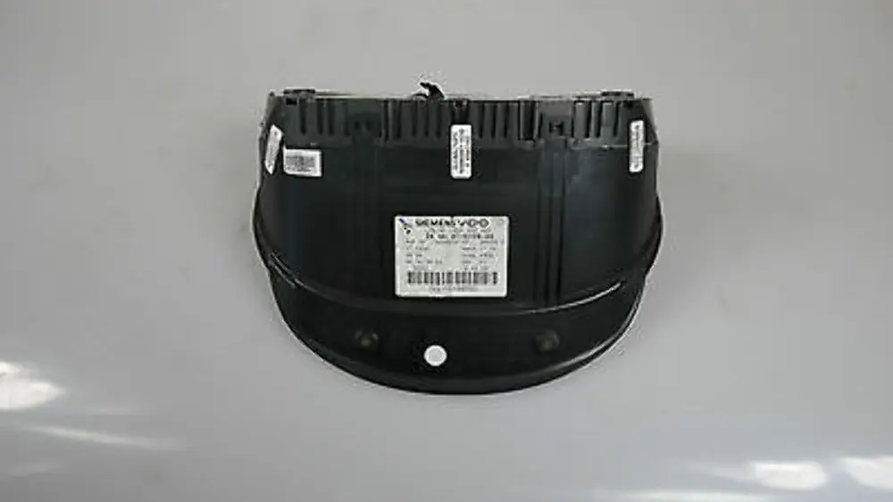 Instrument Cluster Speedo Clocks to BMW 3 X1 SERIES e84 e90 e91 e92 Petrol with Part number 9110198 BMW 3 X1 SERIES e84 e90 e91 e92 Petrol Instrument Cluster Speedo Clocks - SKU 9110198 - Part number 9110198