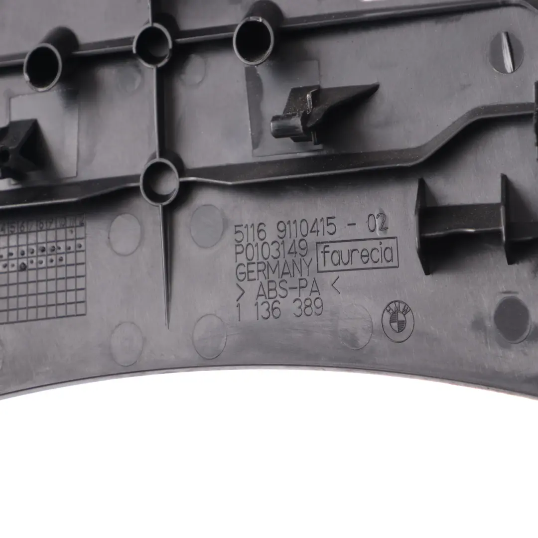 Blende Mittelarmlehne Hinten Schwarz Abdeckung 9110415 für BMW E81 E87 LCI E88 mit Teilenummer 9110484 BMW E81 E87 LCI E88 Blende Mittelarmlehne Hinten Schwarz Abdeckung 9110415 - SKU 9110484-2 - Teilenummer 9110484