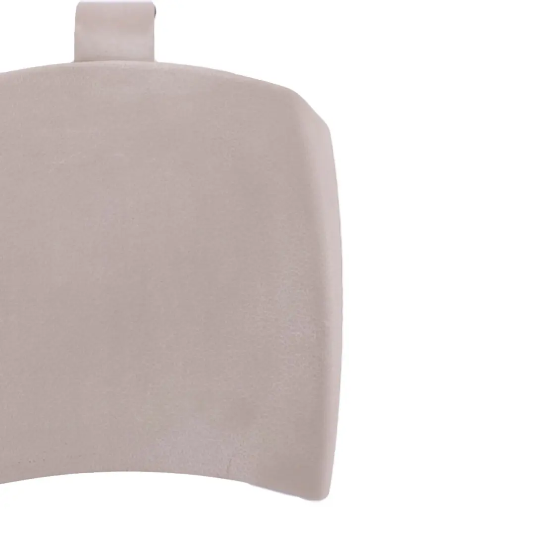 Coperchio console centrale bracciolo posteriore Beige per BMW E81 E82 E87 LCI E88 con numero di parte 9110485 BMW E81 E82 E87 LCI E88 Coperchio console centrale bracciolo posteriore Beige - SKU 9110486 - Numero di parte 9110485