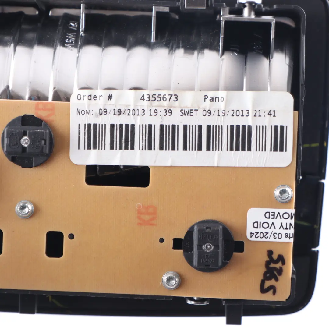 Leselicht Innenraum Hinten Dachleuchte Panel schwarz für BMW X6 E71 mit Teilenummer 9111012 BMW X6 E71 Leselicht Innenraum Hinten Dachleuchte Panel schwarz - SKU 9111012 - Teilenummer 9111012