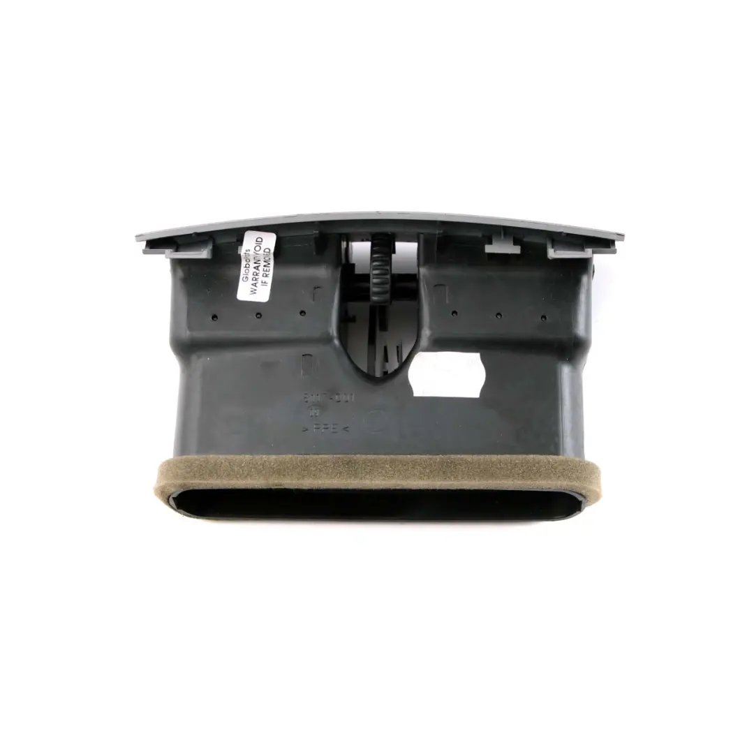 Pannello posteriore griglia condotto aria fresca Grigio per BMW E60 E61 LCI con numero di parte 6932023 BMW E60 E61 LCI Pannello posteriore griglia condotto aria fresca Grigio - SKU 9112212-1 - Numero di parte 6932023