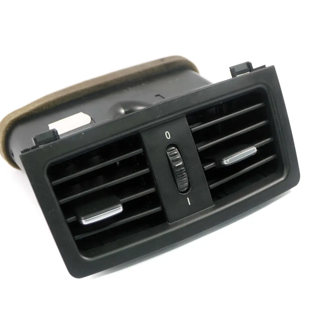 Centre Console Fresh Air Grille Black to BMW 5 Series E60 E61 LCI Rear with Part number 6932023 BMW 5 Series E60 E61 LCI Rear Centre Console Fresh Air Grille Black - SKU 9112213 - Part number 6932023