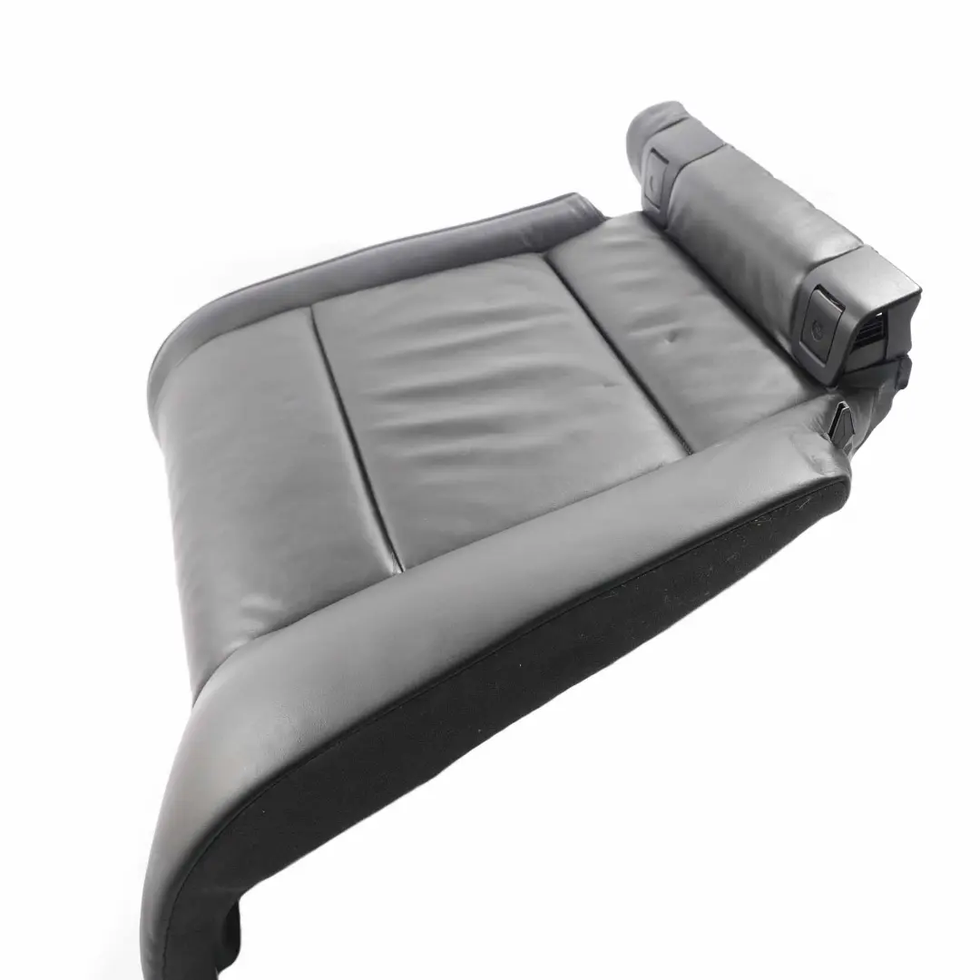 Sitzbezug Hinten Links Leder Walknappa Schwarz für BMW E93 Cabrio mit Teilenummer 9112377 BMW E93 Cabrio Sitzbezug Hinten Links Leder Walknappa Schwarz - SKU 9112377 - Teilenummer 9112377