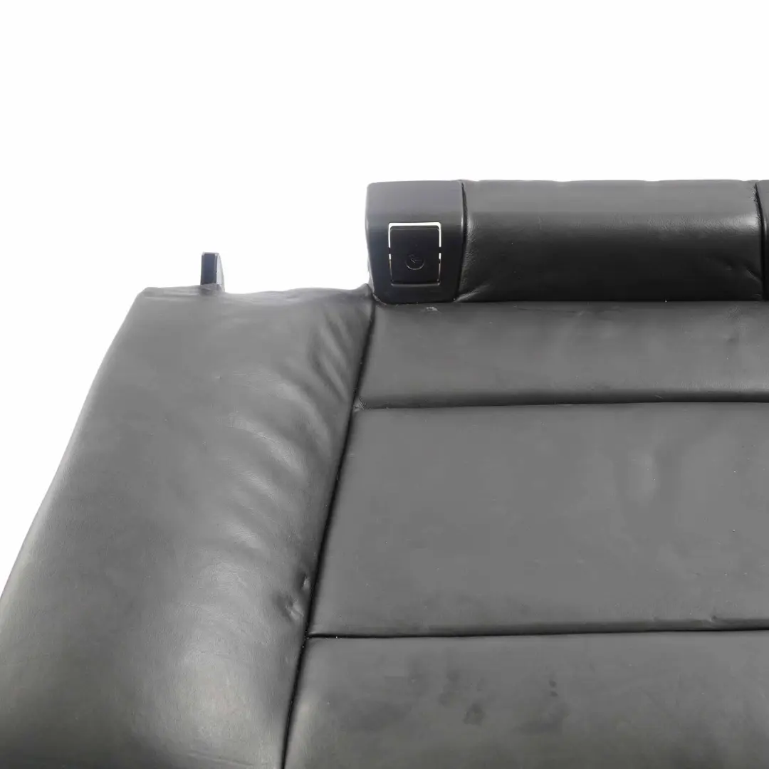 Sitzbezug Hinten Rechts Leder Walknappa Schwarz für BMW E93 Cabrio mit Teilenummer 9112378 BMW E93 Cabrio Sitzbezug Hinten Rechts Leder Walknappa Schwarz - SKU 9112378 - Teilenummer 9112378