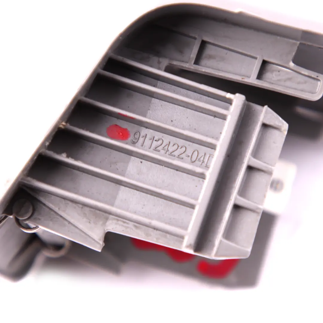 BMW E93 Rück Sitz Isofix Abdeckung Halterung Klappe Grau 9112422 - SKU 9112424 - Teilenummer 9112424