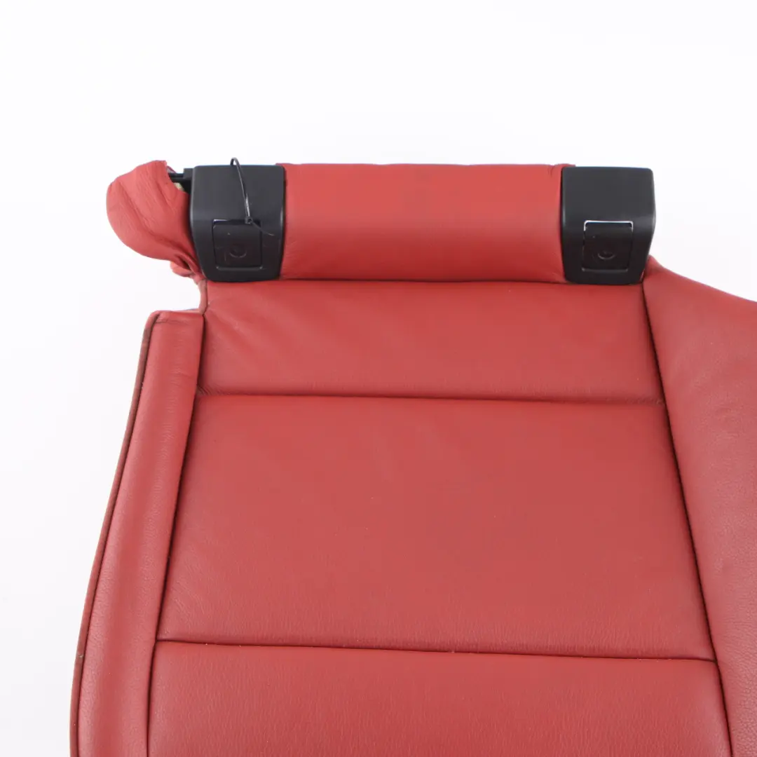 Funda Asiento Trasero Coral Rojo Cuero Trasero Izquierdo Funda Sofá para BMW E93 con número de pieza 9113059 BMW E93 Funda Asiento Trasero Coral Rojo Cuero Trasero Izquierdo Funda Sofá - SKU 9113059 - Número de pieza 9113059