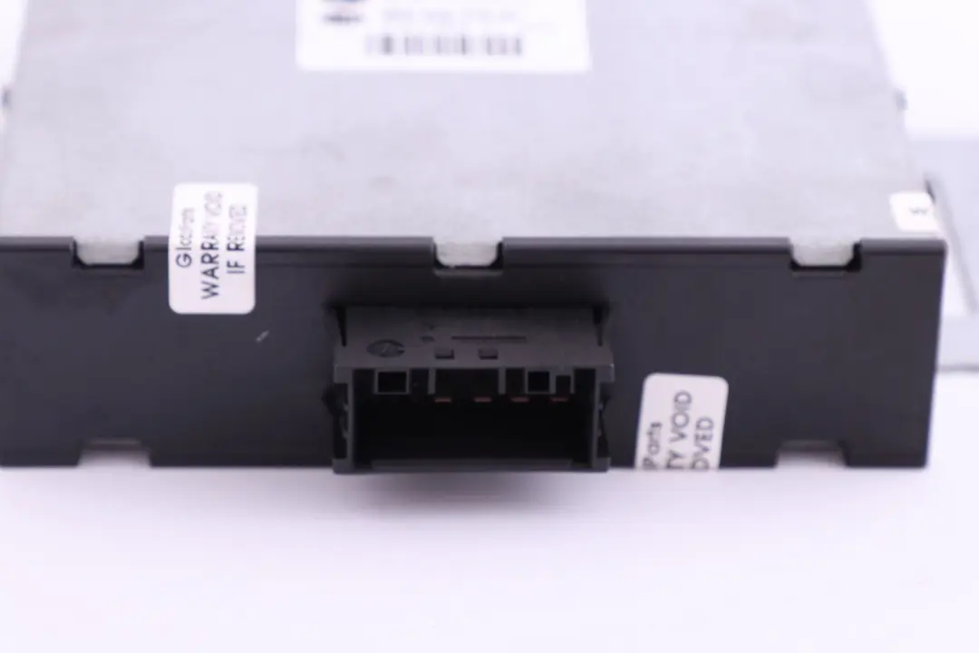 DC/DC Wandler Torque Converter Module to BMW E81 E87 LCI E90 E91 with Part number 9113348 BMW E81 E87 LCI E90 E91 DC/DC Wandler Torque Converter Module - SKU 9113348 - Part number 9113348