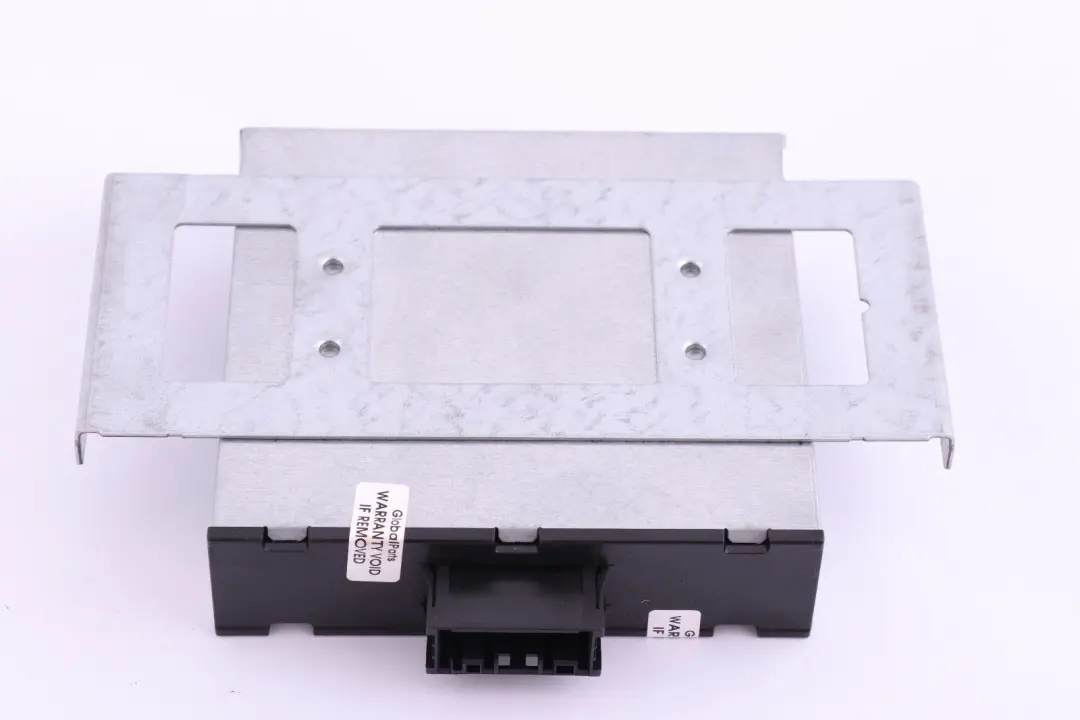 DC/DC Wandler Torque Converter Module to BMW E81 E87 LCI E90 E91 with Part number 9113348 BMW E81 E87 LCI E90 E91 DC/DC Wandler Torque Converter Module - SKU 9113348 - Part number 9113348