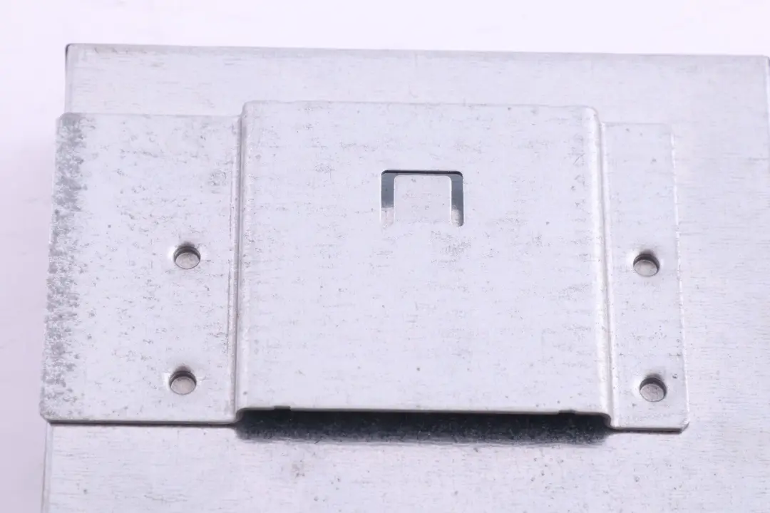 DC/DC-Drehmomentwandler Wandler für BMW E87N E90 E91 Mini Cooper R56 mit Teilenummer 9113355 BMW E87N E90 E91 Mini Cooper R56 DC/DC-Drehmomentwandler Wandler - SKU 9113355 - Teilenummer 9113355