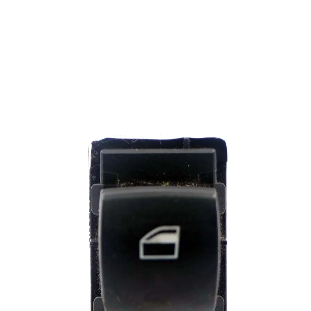 Pulsante Interruttore Alzacristalli Elettrico per BMW E60 E61 LCI con numero di parte 9113771 BMW E60 E61 LCI Pulsante Interruttore Alzacristalli Elettrico - SKU 9113771 - Numero di parte 9113771