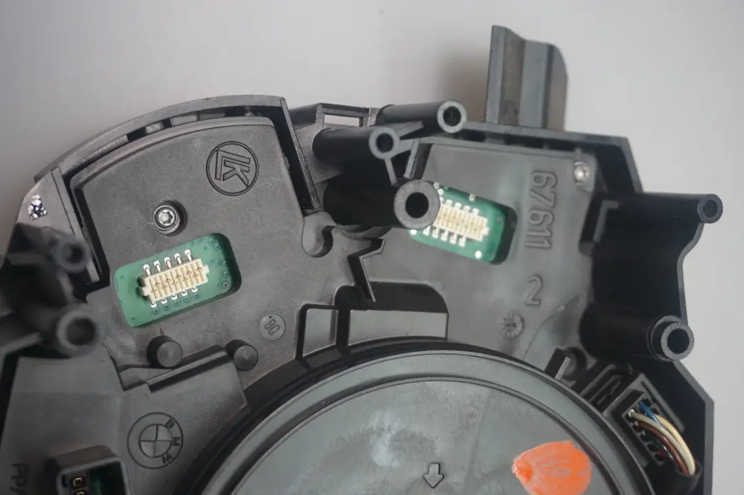 Steering Column Switch Cluster 9115183 to BMW 5 6 Series E60 E61 E63 E64 with Part number 9115170 BMW 5 6 Series E60 E61 E63 E64 Steering Column Switch Cluster 9115183 - SKU 9115170 - Part number 9115170