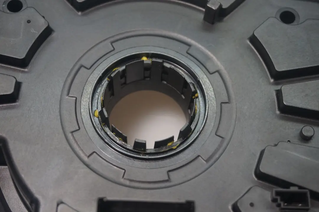 Steering Column Switch Cluster 9115183 to BMW 5 6 Series E60 E61 E63 E64 with Part number 9115170 BMW 5 6 Series E60 E61 E63 E64 Steering Column Switch Cluster 9115183 - SKU 9115170 - Part number 9115170