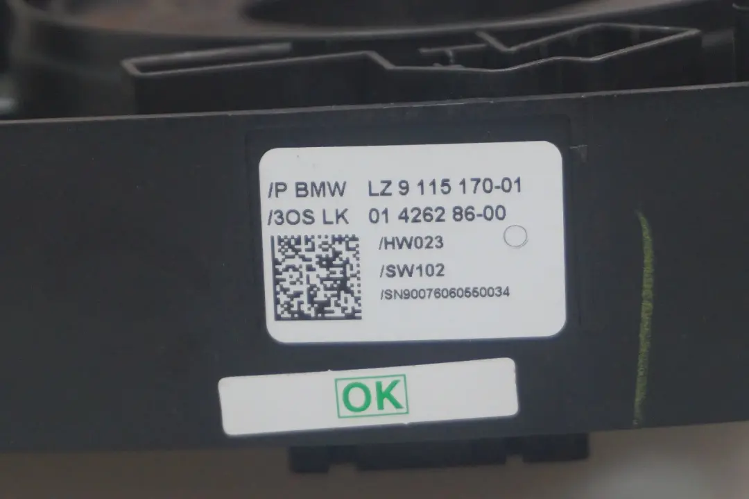 Steering Column Switch Cluster 9115183 to BMW 5 6 Series E60 E61 E63 E64 with Part number 9115170 BMW 5 6 Series E60 E61 E63 E64 Steering Column Switch Cluster 9115183 - SKU 9115170 - Part number 9115170