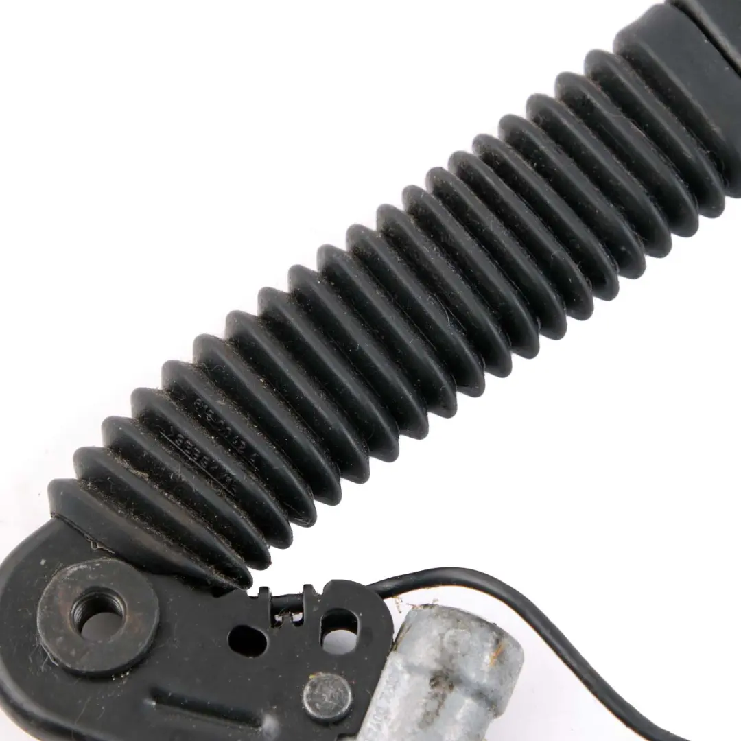 Tendeur Ceinture Sécurité Boucle Inférieure Avant Gauche pour BMW F10 F11 à propos du numéro de pièce 9115305 BMW F10 F11 Tendeur Ceinture Sécurité Boucle Inférieure Avant Gauche - SKU 9115305 - Numéro de pièce 9115305