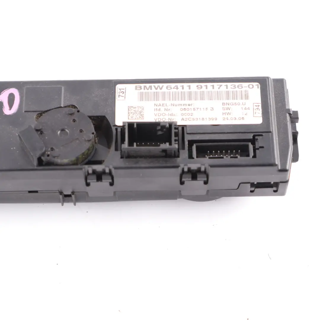 Bedienteil Klimaautomatik für BMW 1 3 er E81 E87 E88 E90 E91 E92 E93 mit Teilenummer 9117136 BMW 1 3 er E81 E87 E88 E90 E91 E92 E93 Bedienteil Klimaautomatik - SKU 9117136-1 - Teilenummer 9117136