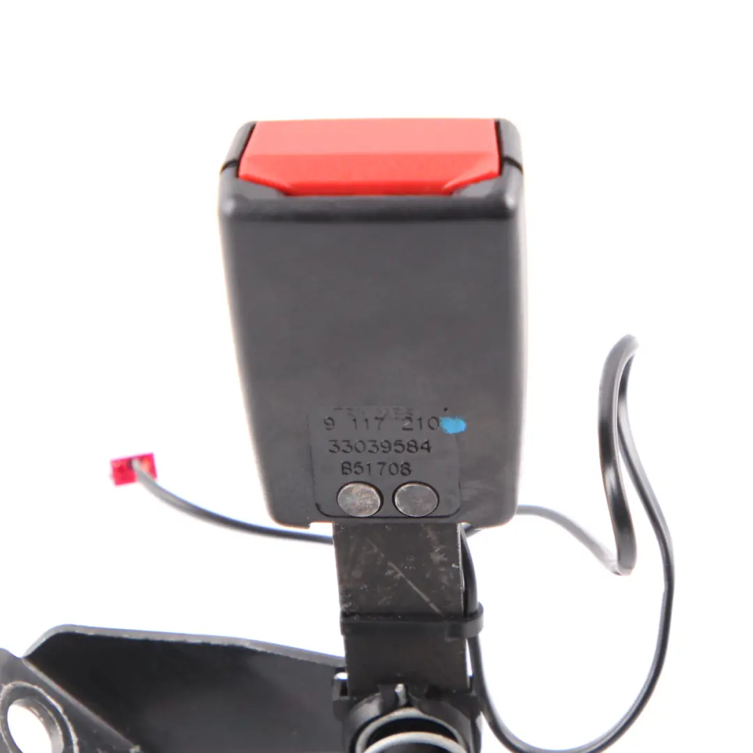 Hebilla De Asiento Tensor Cinturón Inferior Trasero Derecho para BMW E65 E66 con número de pieza 9117210 BMW E65 E66 Hebilla De Asiento Tensor Cinturón Inferior Trasero Derecho - SKU 9117210 - Número de pieza 9117210