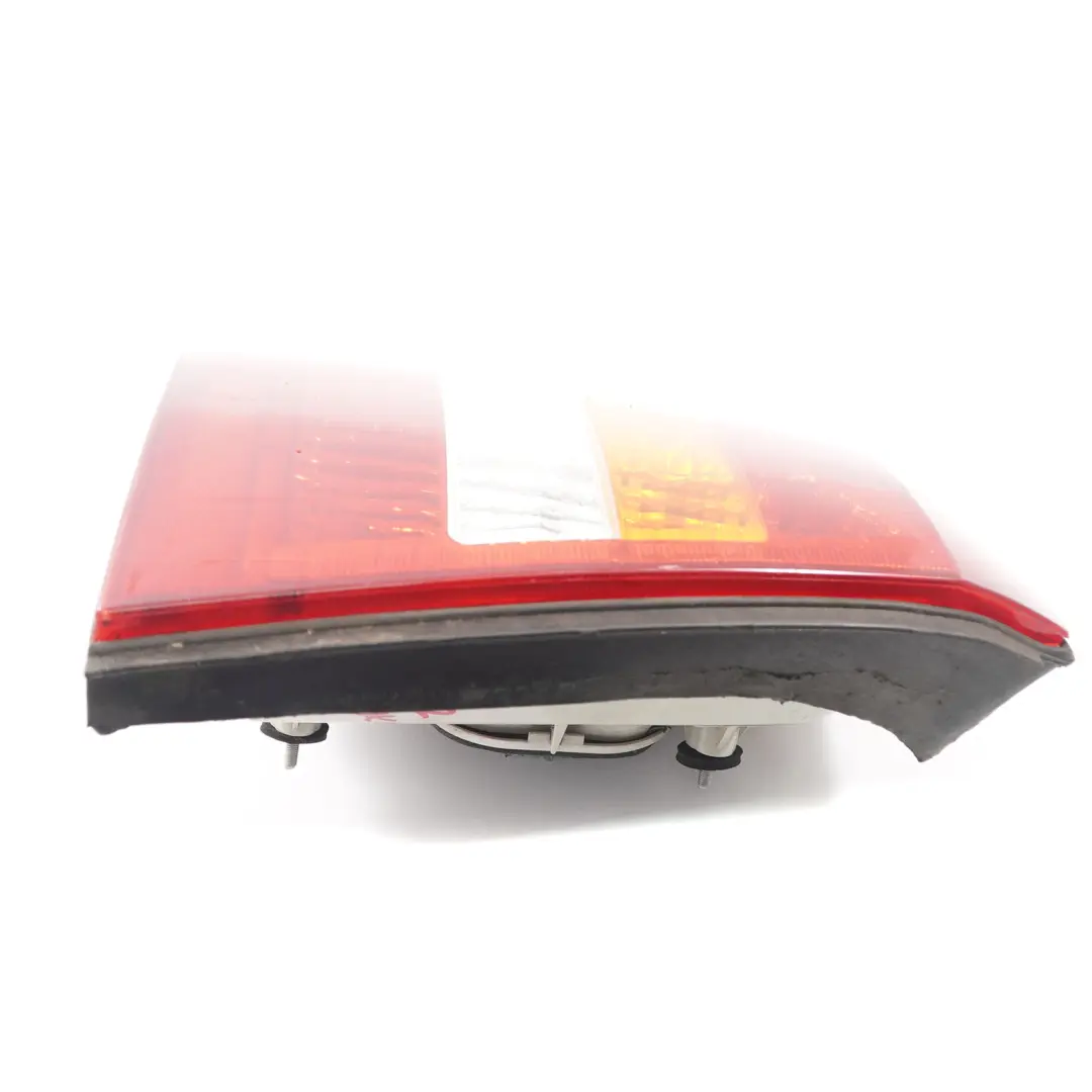 MK4 Feu Arrière Panneau Latéral Gauche pour Opel Astra G à propos du numéro de pièce 9117402 Opel Astra G MK4 Feu Arrière Panneau Latéral Gauche - SKU 9117402 - Numéro de pièce 9117402