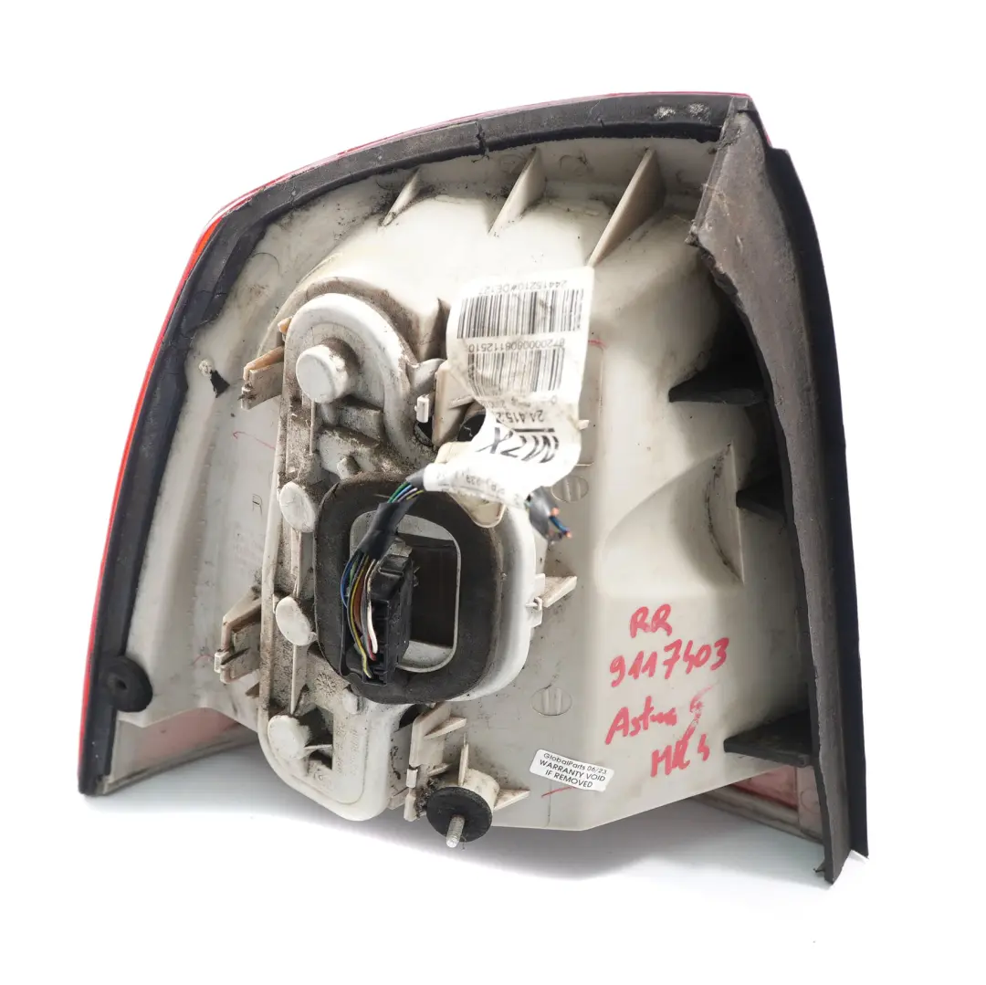 Vauxhall Astra G MK4 Rear Light Lamp Side Panel Right O/S Tail Light - SKU 9117403 - Part number 9117403