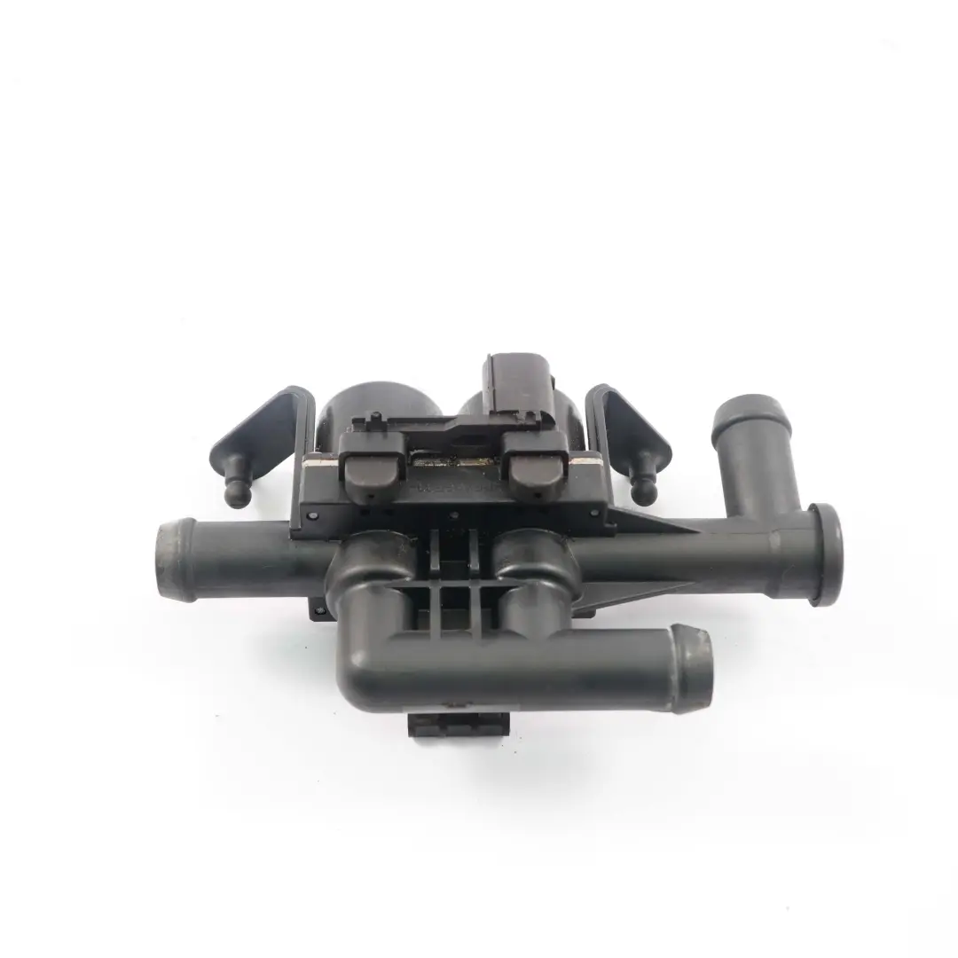 Elektrozawór Nagrzewnicy Wody do BMW F10 F11 o numerze 9119164 BMW F10 F11 Elektrozawór Nagrzewnicy Wody - SKU 9119164 - Numer Części 9119164