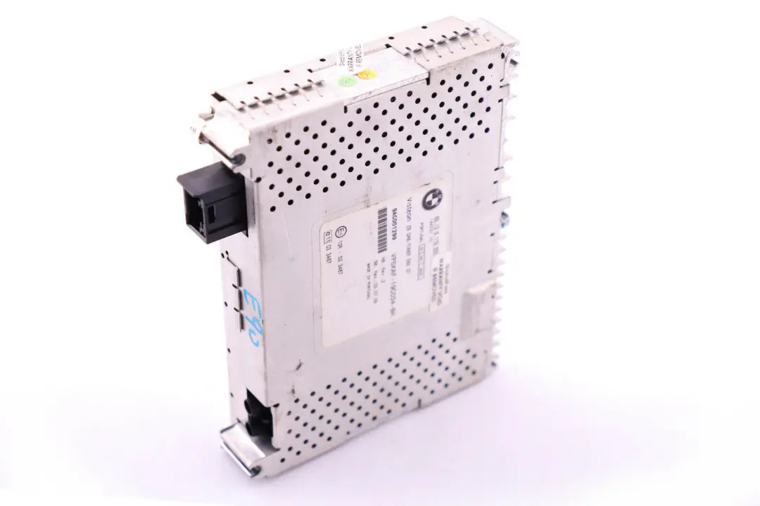 Modulo Sintonizzatore Radio DAB per BMW E60 E61 E63 E81 E87 E90 E91 con numero di parte 9119355 BMW E60 E61 E63 E81 E87 E90 E91 Modulo Sintonizzatore Radio DAB - SKU 9119355 - Numero di parte 9119355