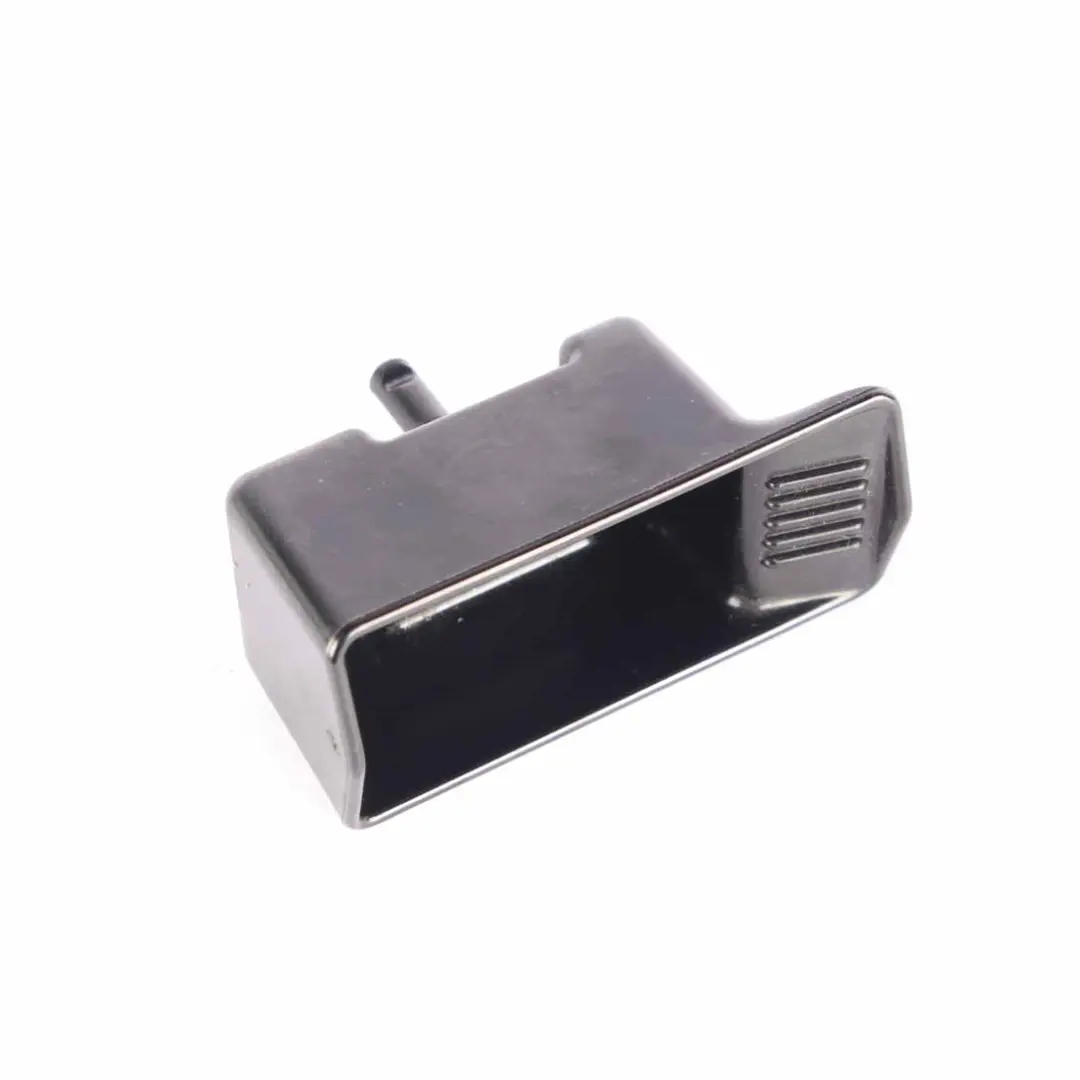 Cendrier Porte arrière Garniture plateau cendré Insertion pour BMW E70 LCI à propos du numéro de pièce 9119635 BMW E70 LCI Cendrier Porte arrière Garniture plateau cendré Insertion - SKU 9119635 - Numéro de pièce 9119635