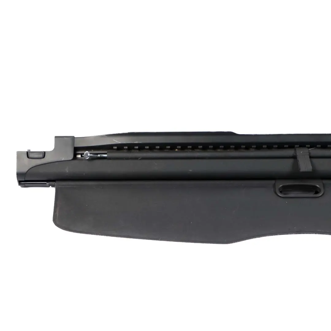 Copertura del ripiano del bagagliaio Rullo oscurante Nero per BMW E61 Touring con numero di parte 9119691 BMW E61 Touring Copertura del ripiano del bagagliaio Rullo oscurante Nero - SKU 9119691 - Numero di parte 9119691