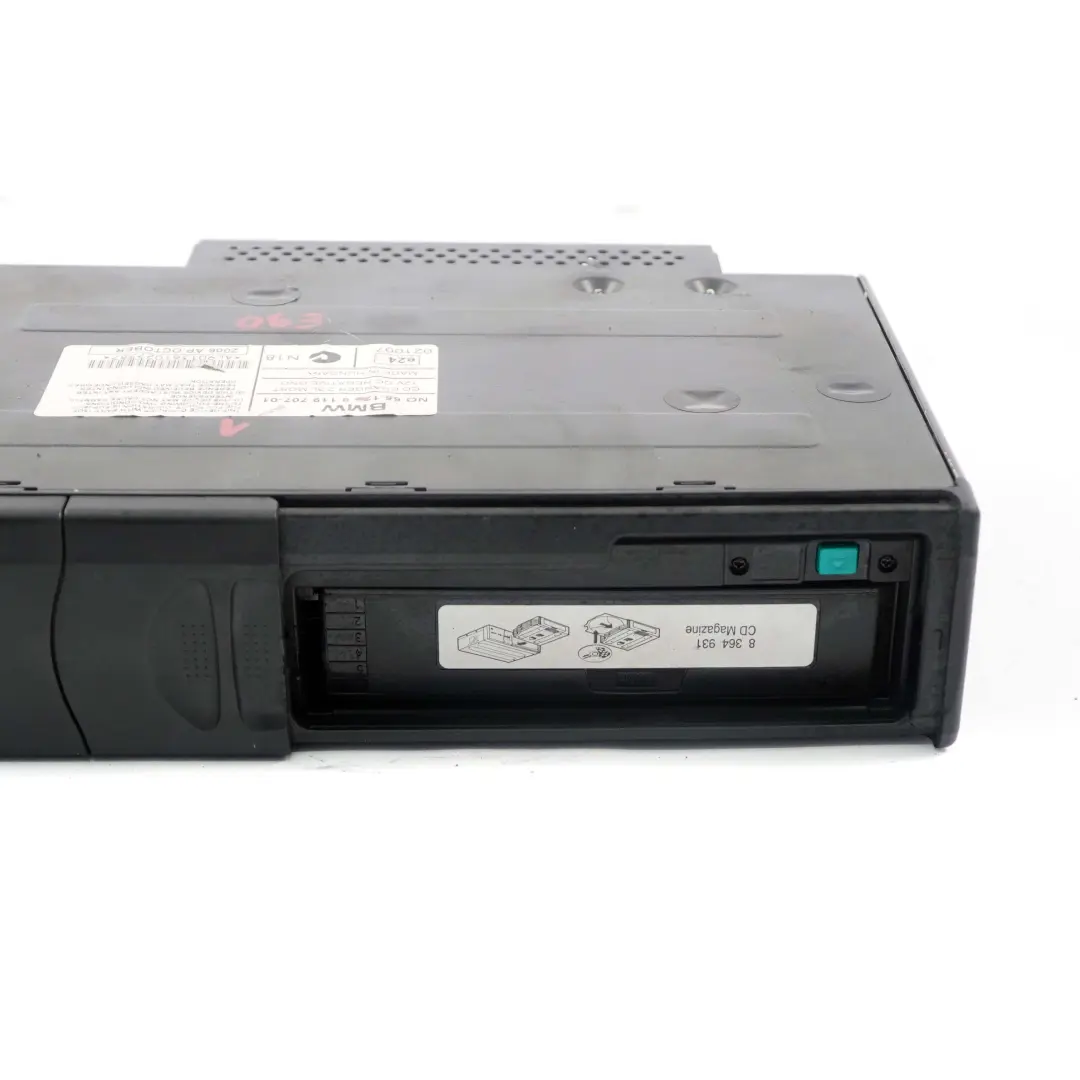 BMW E81 E87 E90 E91 E92 6-disc CD Changer With Magazine 9119707 - SKU 9119707-1 - Part number 9181326
