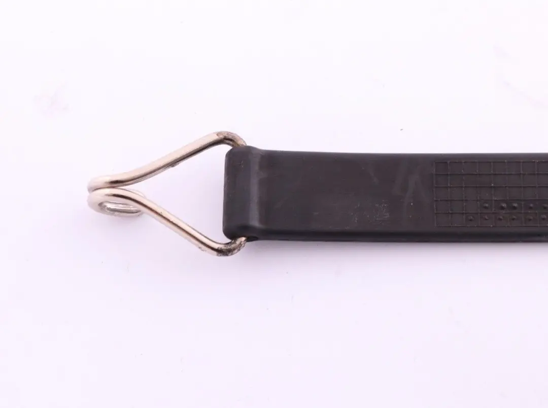 Embellecedor de goma para maletero BMW E88 para con número de pieza 9119839 Embellecedor de goma para maletero BMW E88 - SKU 9119839 - Número de pieza 9119839