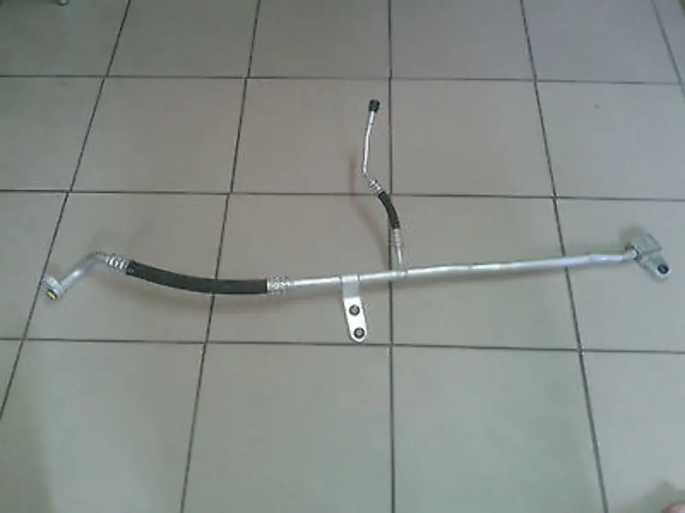 BMW 5 7 R F01 F02 F07 F10 F11 F10N LCI Saugleitung mit Einfüllstutzen - SKU 9120005 - Teilenummer 64539120005