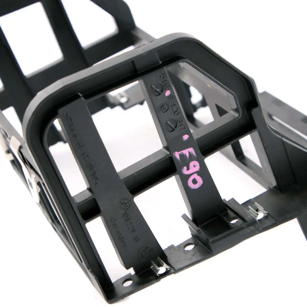 Salpicadero Panel De Instrumentos Soporte Inferior para BMW E90 E91 E92 LCI con número de pieza 9120317 BMW E90 E91 E92 LCI Salpicadero Panel De Instrumentos Soporte Inferior - SKU 9120317 - Número de pieza 9120317