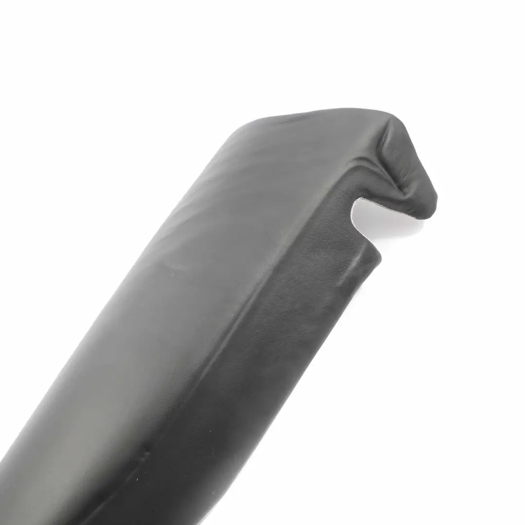 Pezzo Laterale Posteriore Pelle Walknappa Nero per BMW E93 Cabrio con numero di parte 9120393 BMW E93 Cabrio Pezzo Laterale Posteriore Pelle Walknappa Nero - SKU 9120393 - Numero di parte 9120393