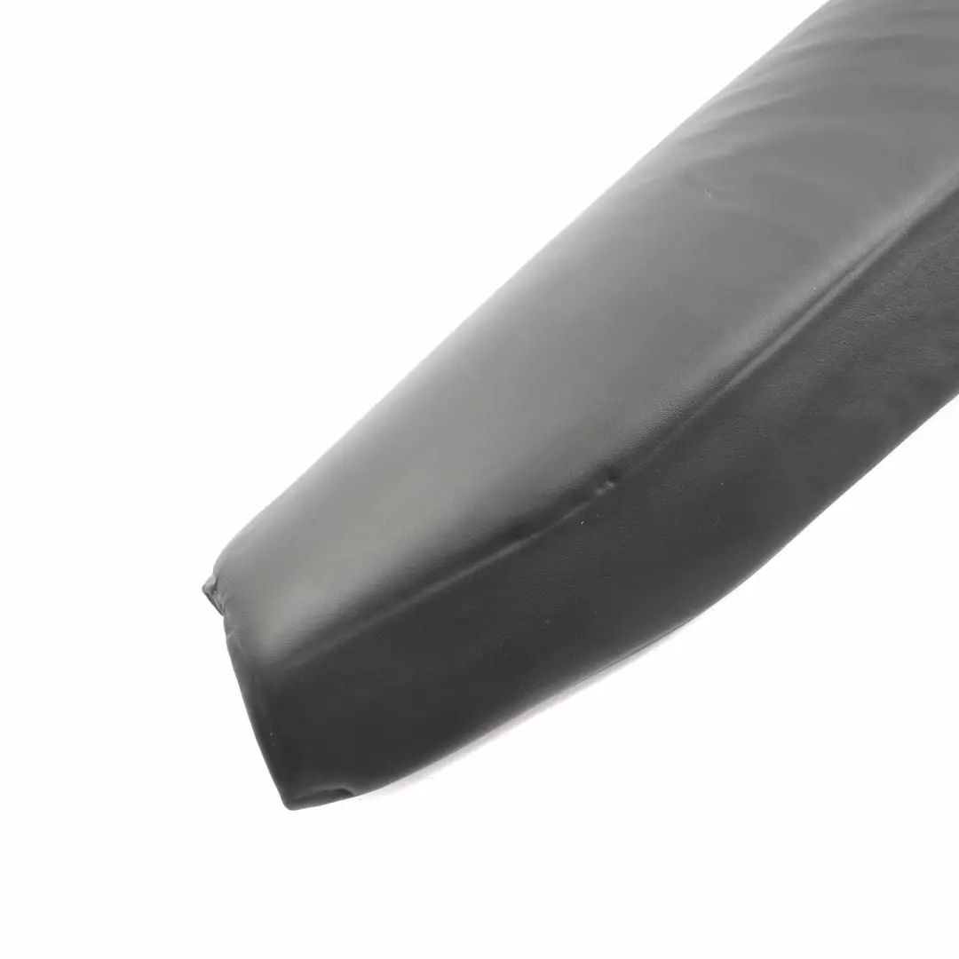 Pezzo Laterale Posteriore Pelle Walknappa Nero per BMW E93 Cabrio con numero di parte 9120393 BMW E93 Cabrio Pezzo Laterale Posteriore Pelle Walknappa Nero - SKU 9120393 - Numero di parte 9120393