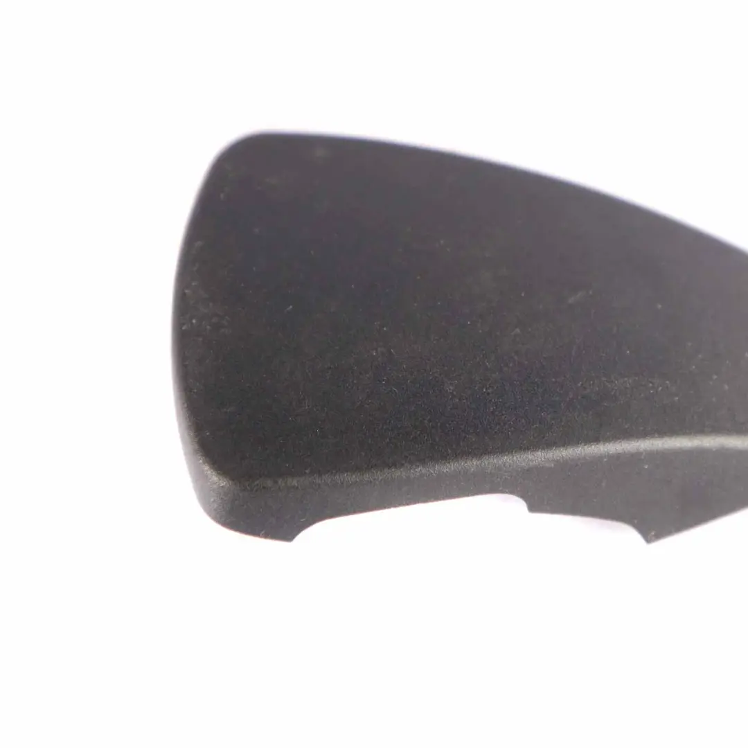 Abdeckung Gurtumlenkung Auslass rechts Schwarz für BMW E88 Cabrio mit Teilenummer 9120878 BMW E88 Cabrio Abdeckung Gurtumlenkung Auslass rechts Schwarz - SKU 9120878 - Teilenummer 9120878