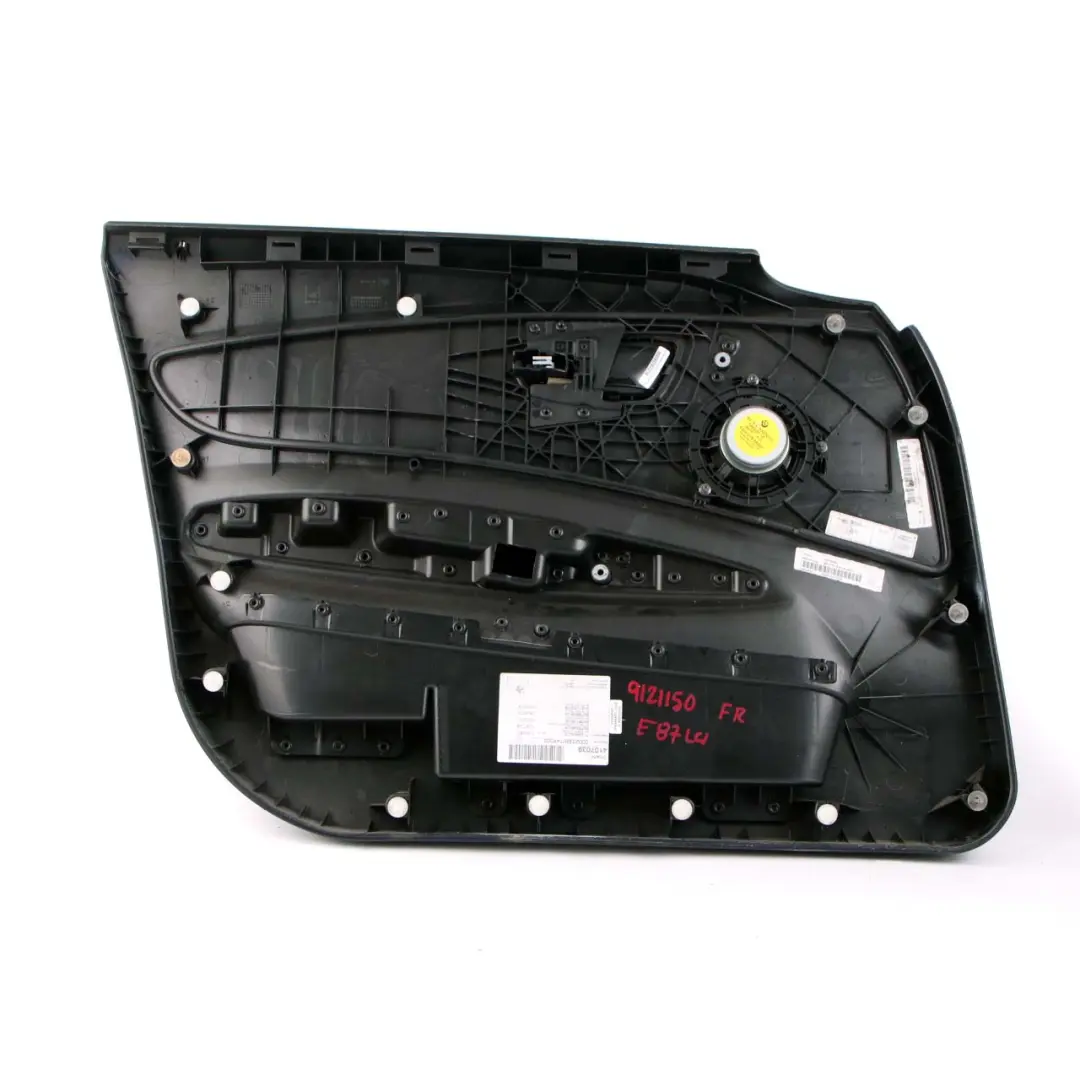 Delantera Derecha Panel Tarjeta Puerta Tela Red Arándano Rojo para BMW E87 LCI con número de pieza 9121150 BMW E87 LCI Delantera Derecha Panel Tarjeta Puerta Tela Red Arándano Rojo - SKU 9121150 - Número de pieza 9121150