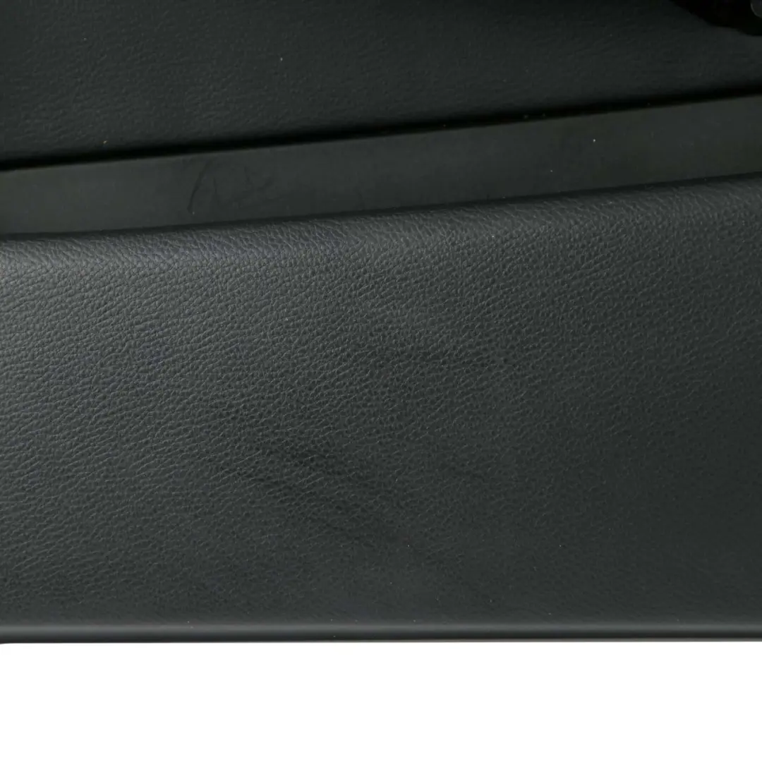 BMW E87 LCI Tapicerka Boczek Drzwi Prawy Przód - SKU 9121150 - Numer Części 9121150