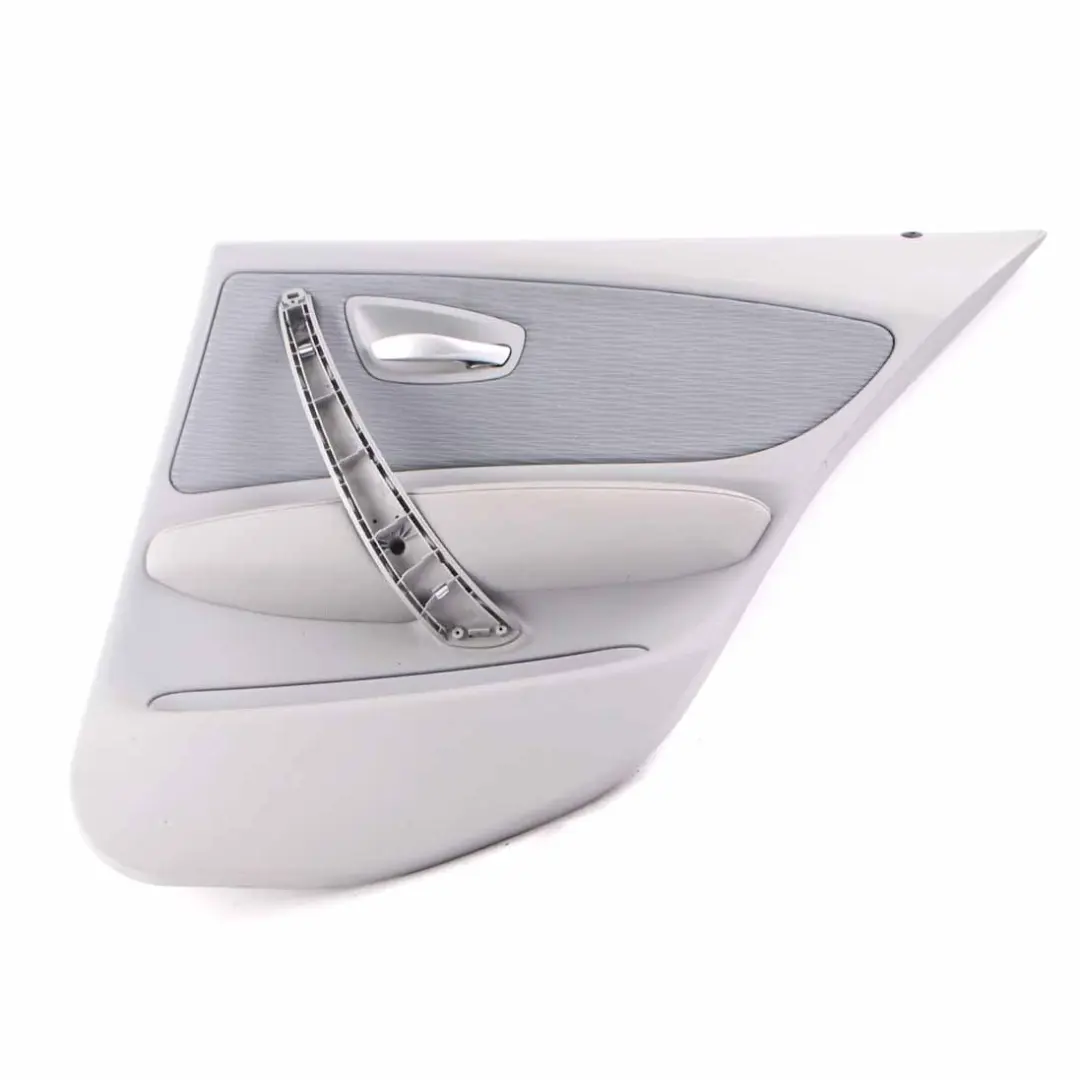 Door Card Rear Right Trim Panel Fabric Elektra Alaska Grey para BMW E87 LCI con número de pieza 9121192 BMW E87 LCI Door Card Rear Right Trim Panel Fabric Elektra Alaska Grey - SKU 9121192 - Número de pieza 9121192