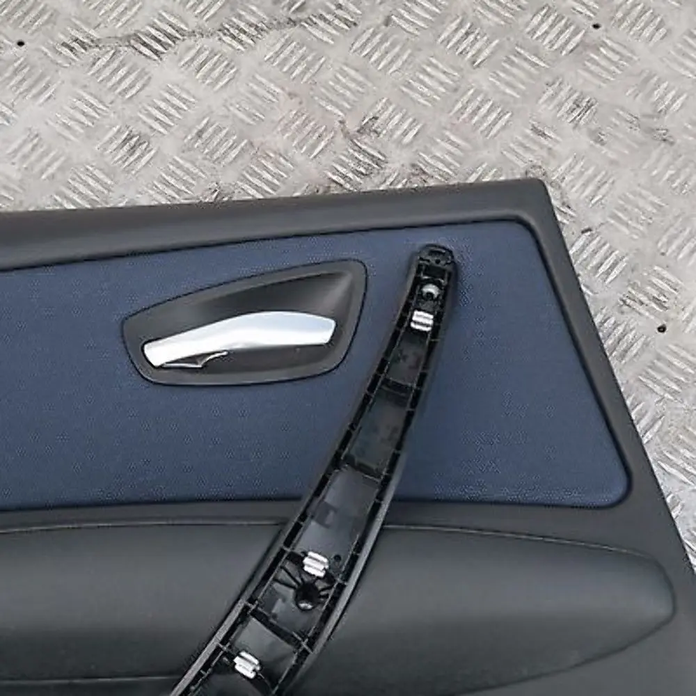 Tapicerka boczek drzwi lewy tył BMW e87 LCI lift do o numerze 51419121195 Tapicerka boczek drzwi lewy tył BMW e87 LCI lift - SKU 9121195 - Numer Części 51419121195