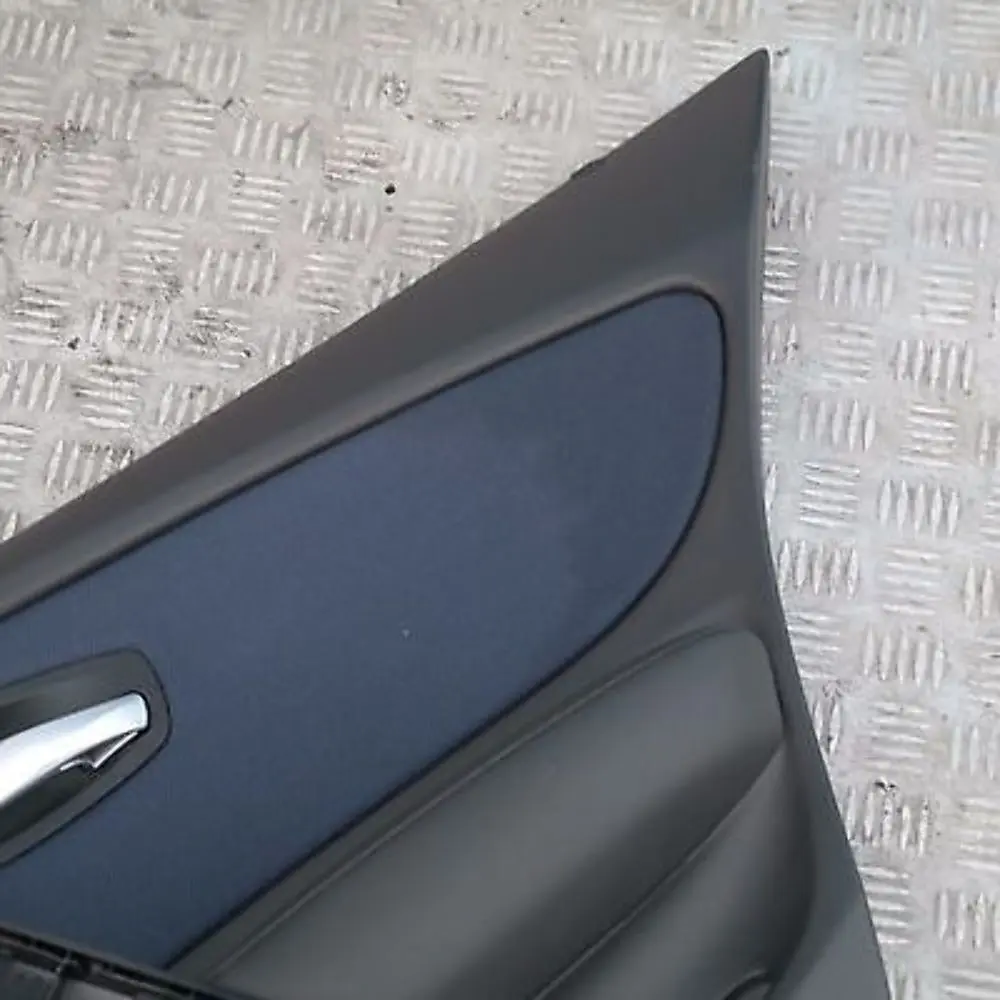 Reihe E87 LCI E87N Türverkleidung Stoff hinten rechts ACTIVE BLUE BMW 1 - SKU 9121196 - Teilenummer 51419121196