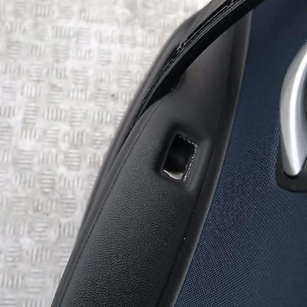 Reihe E87 LCI E87N Türverkleidung Stoff hinten rechts ACTIVE BLUE BMW 1 - SKU 9121196 - Teilenummer 51419121196